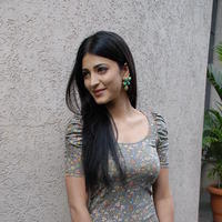Shruti Haasan - Shruti Haasan at Oh My Friend Press Meet Stills | Picture 86424